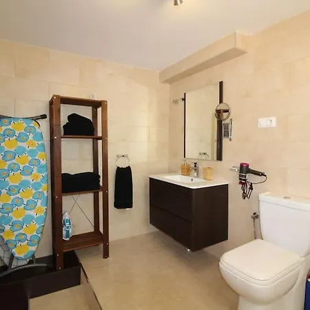 4 Bedroom, Luxury - Heated Pool Villamartin (Valencia)