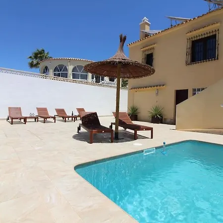 Villa 4 Bedroom, Luxury - Heated Pool