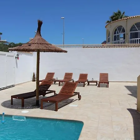 4 Bedroom, Luxury - Heated Pool * Villamartin (Valencia)