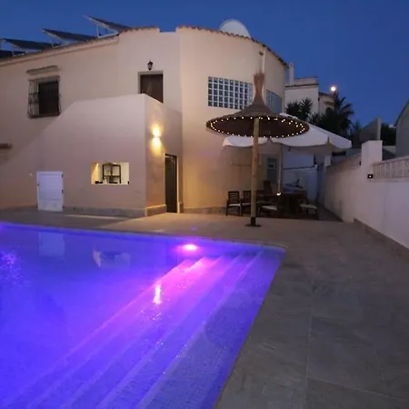 4 Bedroom, Luxury - Heated Pool Villa