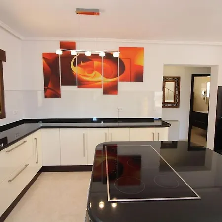 Villa 4 Bedroom, Luxury - Heated Pool