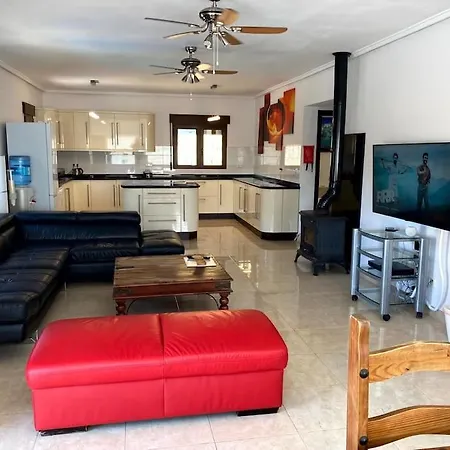 Villa 4 Bedroom, Luxury - Heated Pool